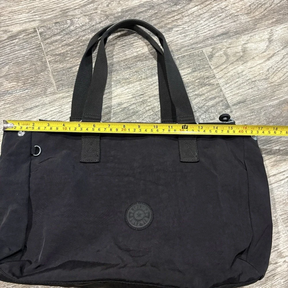 Kipling Black Nylon Shoulder Bag Medium Zip Inner Pockets HB6728-001